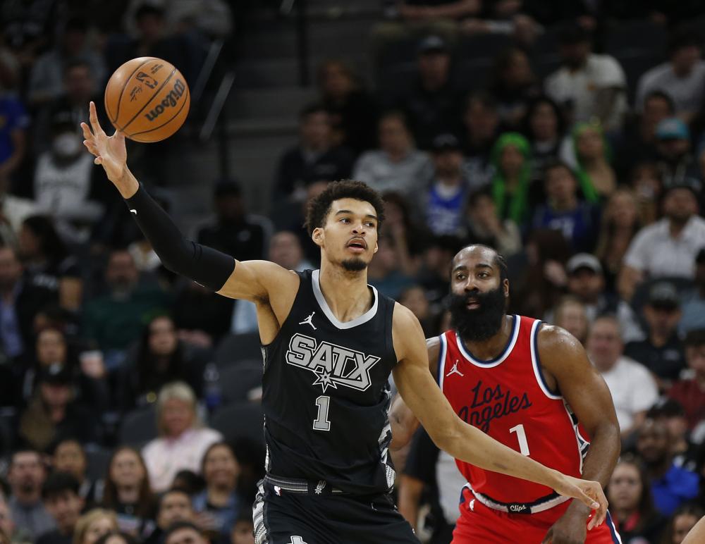 特别是在持 特别是在持