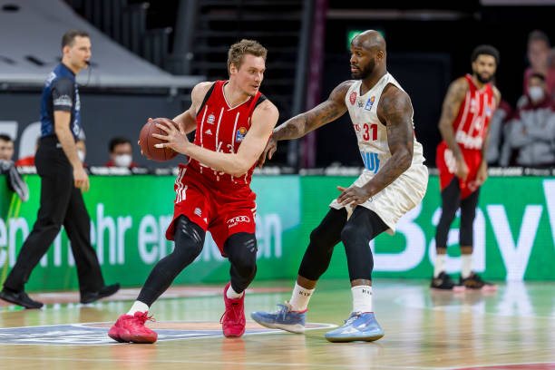 执行从后场 执行从后场