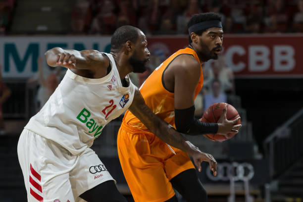 从个人到团 从个人到团