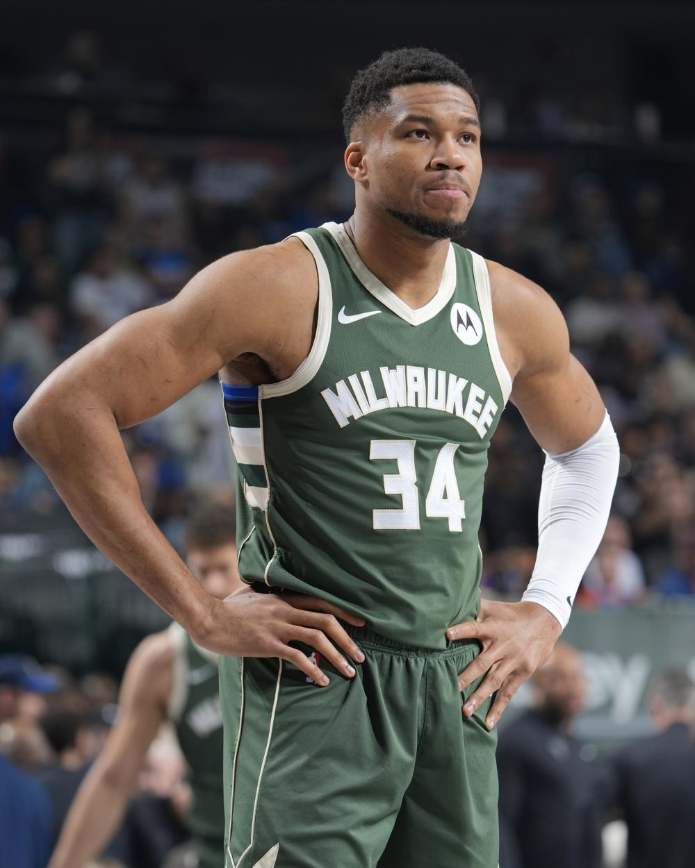 推人犯规 推人犯规